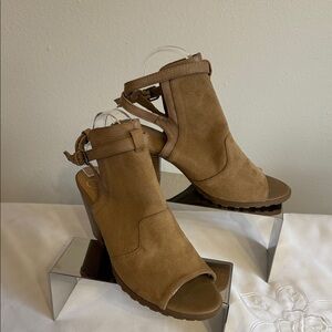 Madeleine’s slingback suede peekaboo bootie